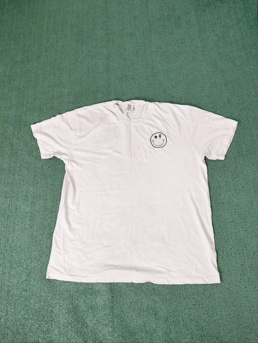 Comfort Colors Embroidered Smiley Face Star Lightning Bolt Beige T Shirt Sz XL